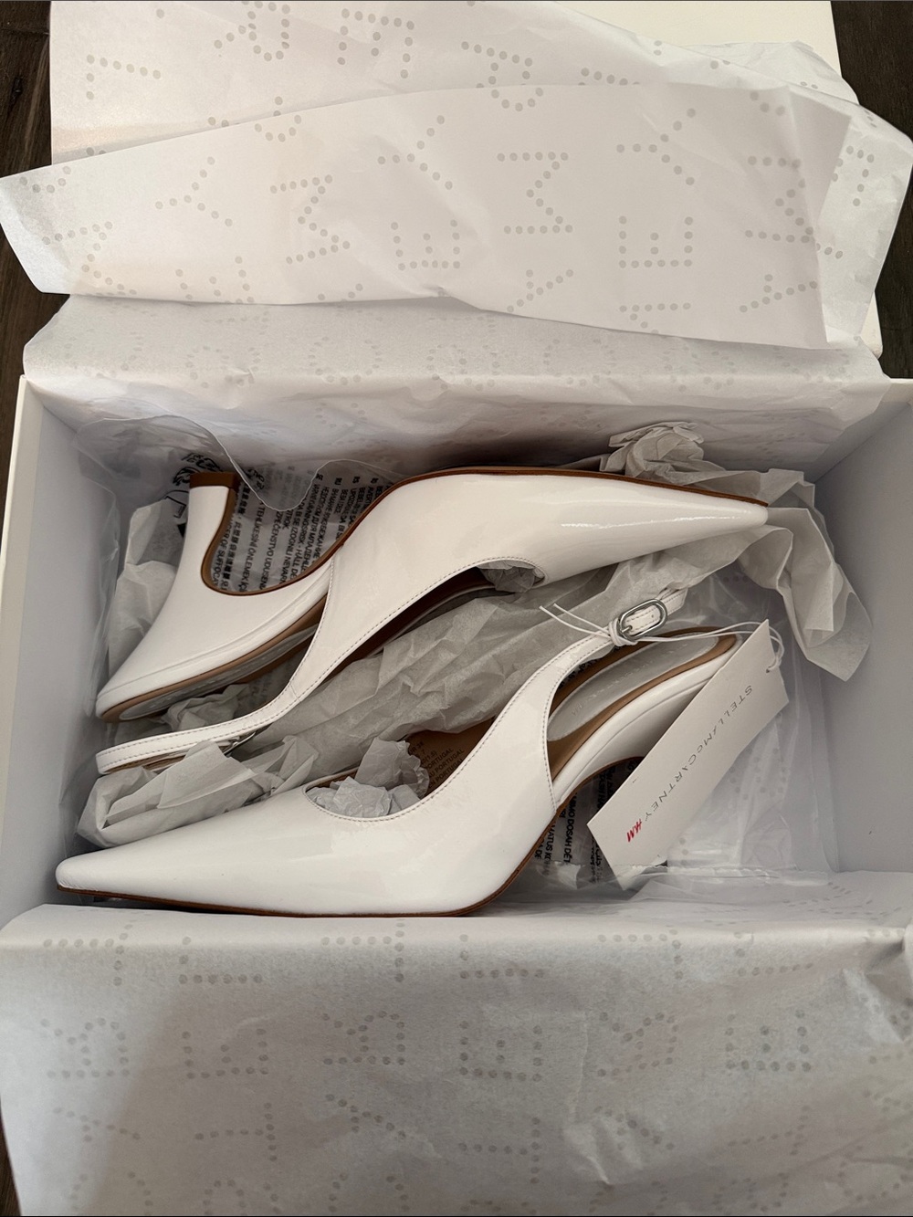 Stella McCartney H&M White Patent Pointed Slingback Pumps - Picture 7 of 9